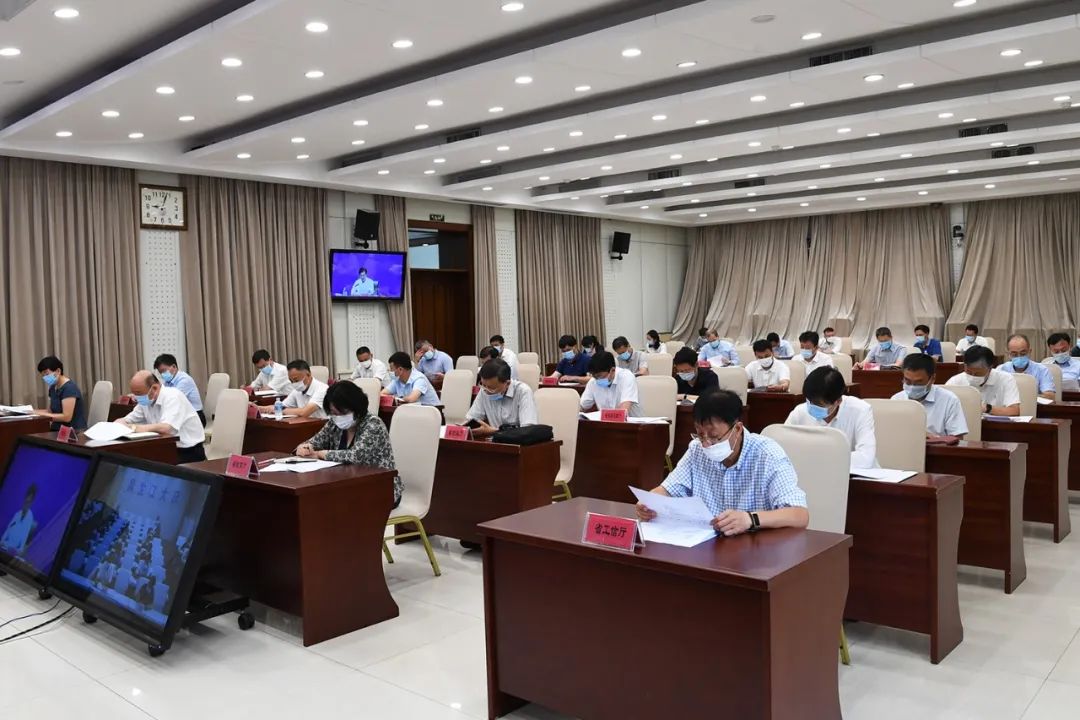 9b25bba76f0411dddfc606a6c0f4b5a0 徐建国:四大行动攻坚散煤传染治理 坚定打好蓝天保卫战