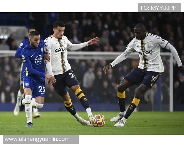 埃弗顿迎战阿波罗期待精彩对决双方球员全力以赴争夺胜利荣耀